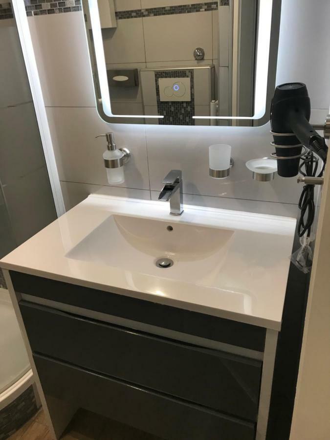 Apartment Maximilians Düsseldorf Eksteriør billede